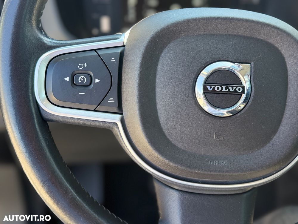 Volvo XC 60 T5 AWD Geartronic Momentum - 6
