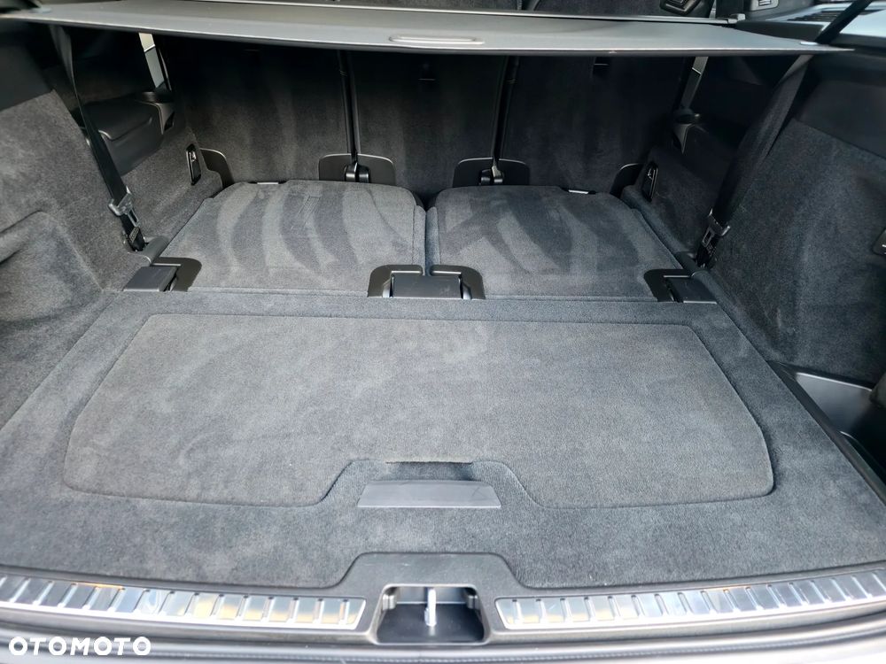 Volvo XC 90 T8 AWD Ultra Black Edition - 33