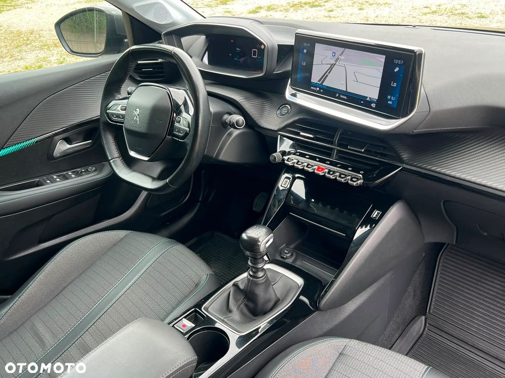 Peugeot 208 PureTech 110 Stop & Start Allure - 16