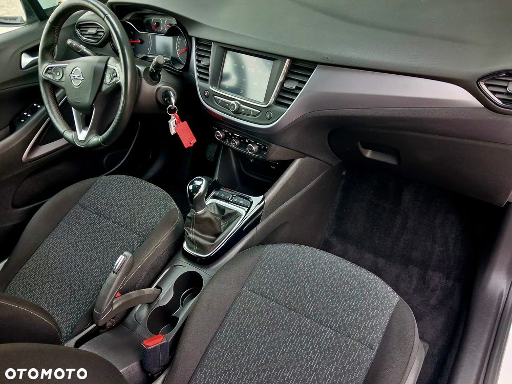 Opel Crossland X 1.2 Start/Stop Innovation - 31