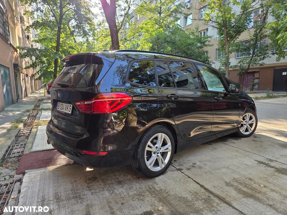 BMW Seria 2 218d - 6