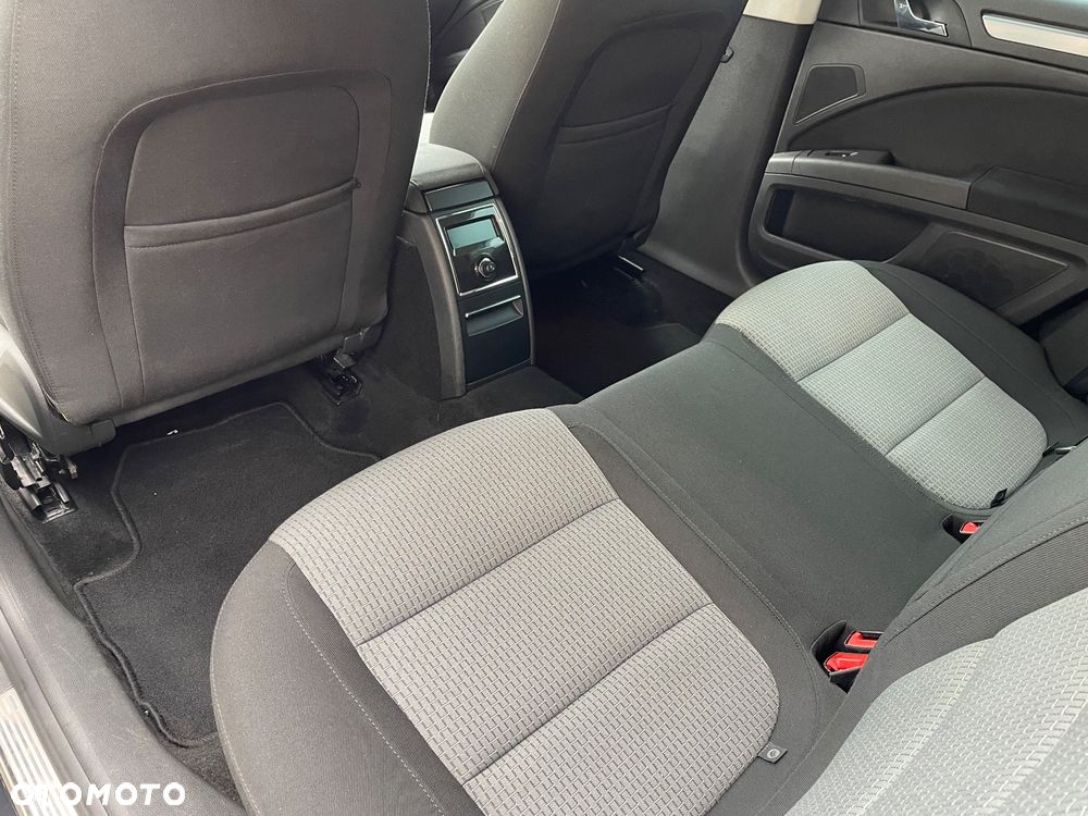 Skoda Superb - 22