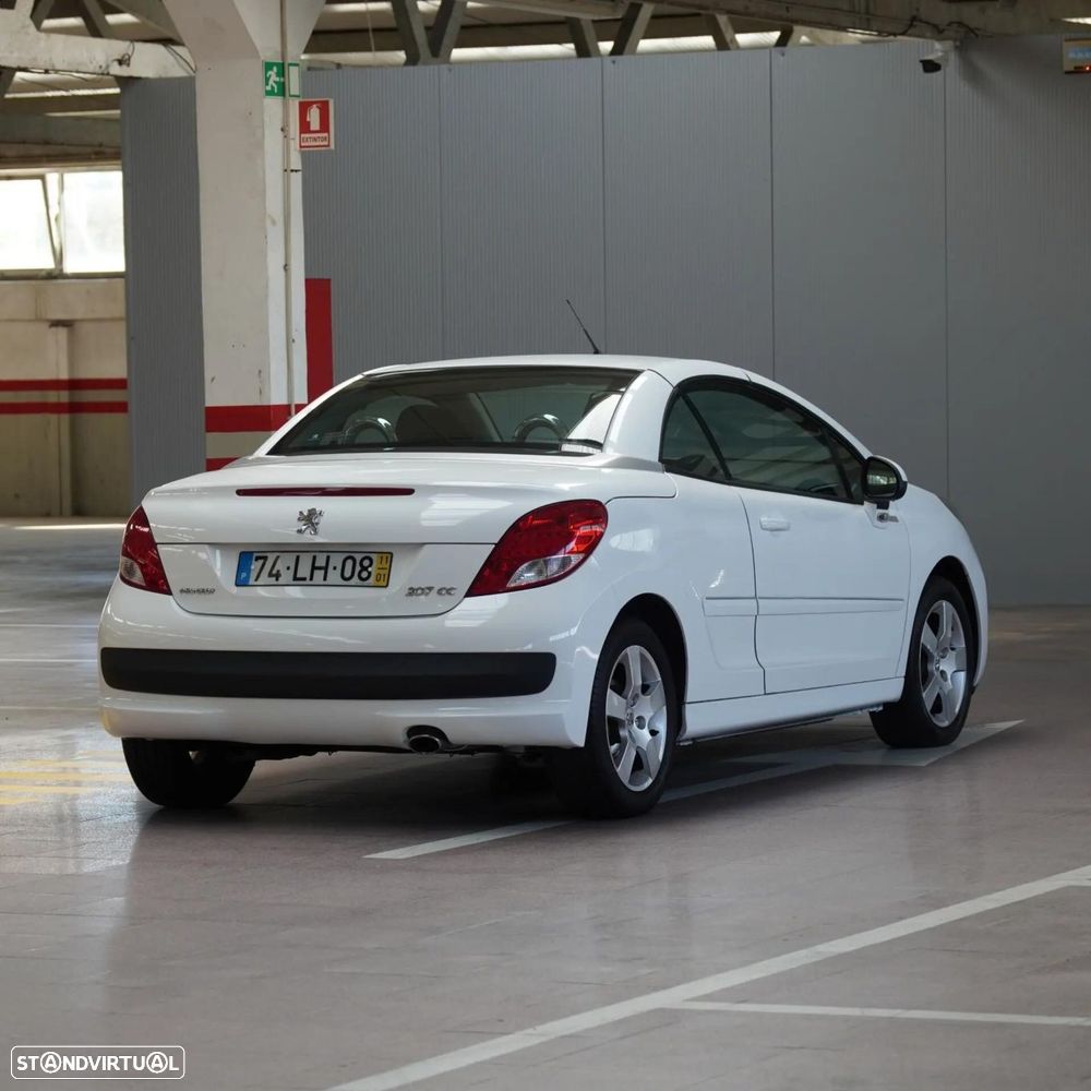 Peugeot 207 CC 1.6 SE 200 Anos - 7