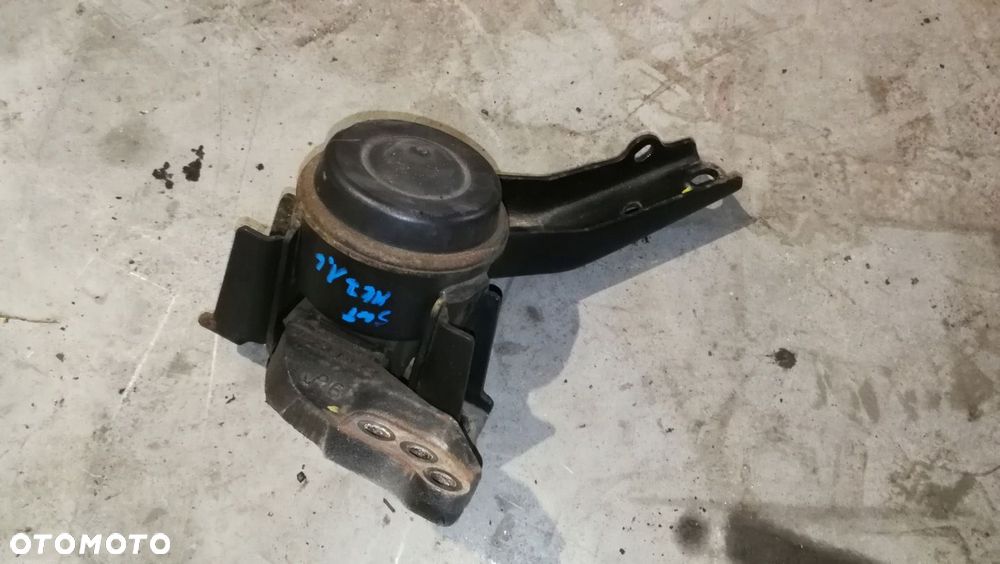 Łapa poduszka silnika prawa 1.6 sport Suzuki Swift MK7 10-16 - 3