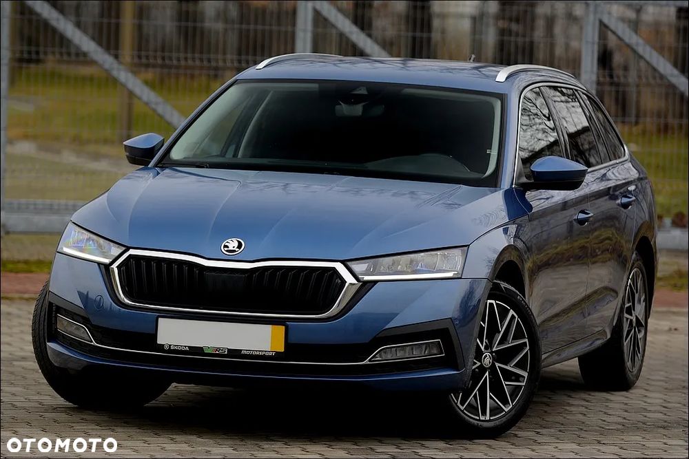 Skoda Octavia Combi 2.0 TDI DSG Ultimate - 4