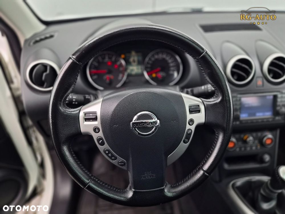 Nissan Qashqai+2 - 33