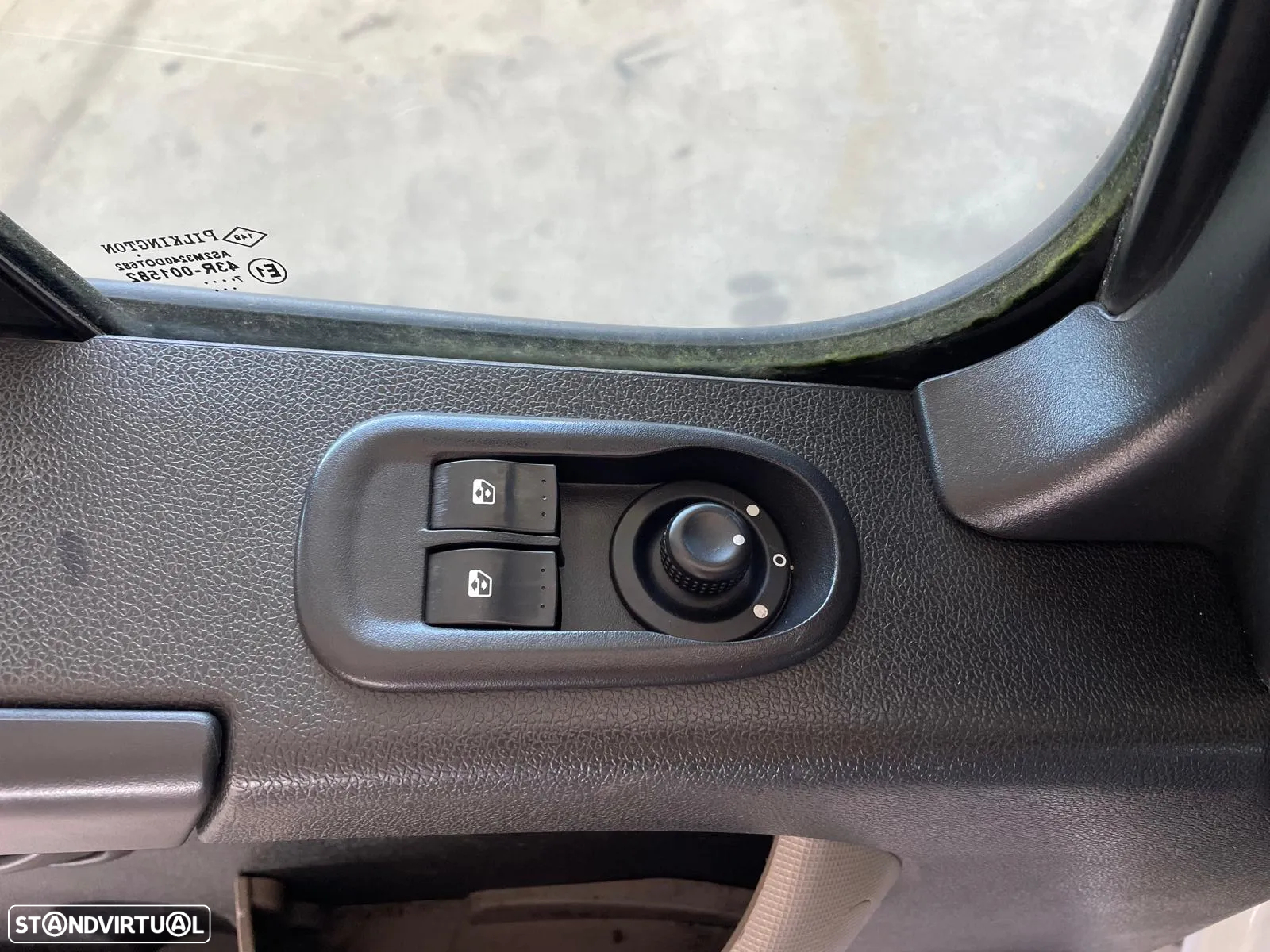Renault Master 2.3 DCI 7LUG c/Báscula - 18