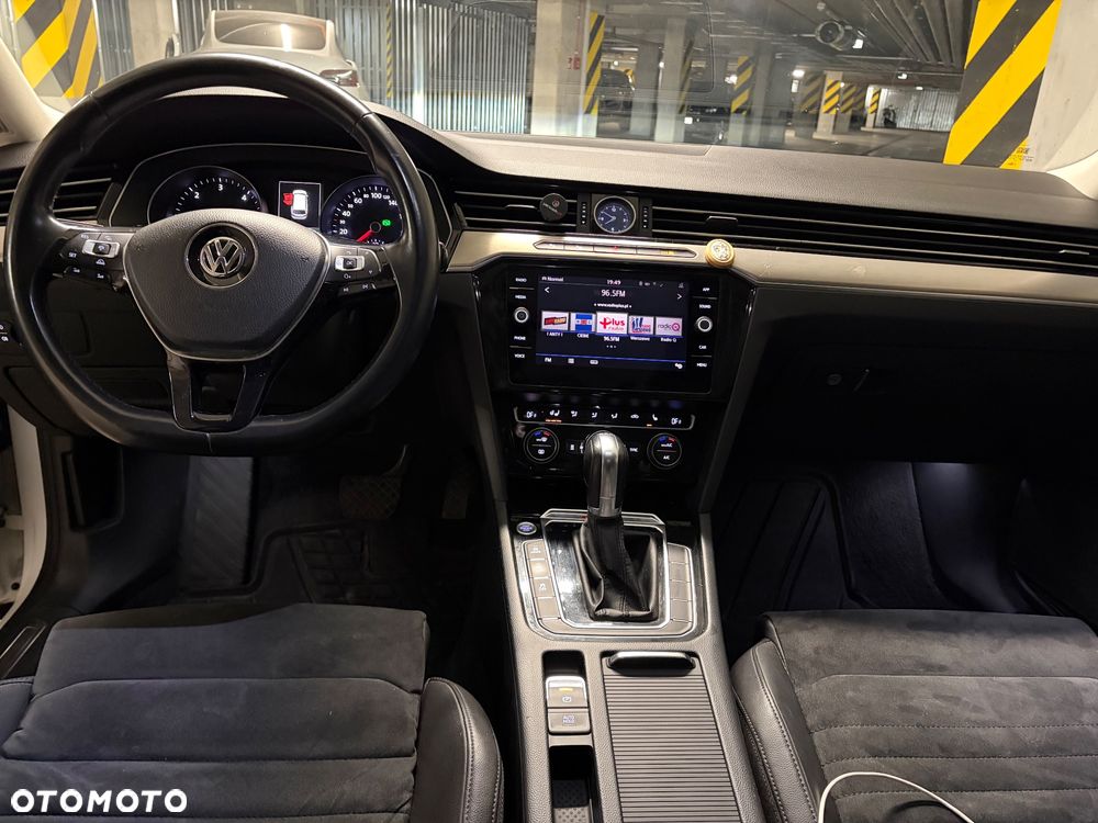 Volkswagen Passat 2.0 TDI BMT 4Mot Highline DSG - 7