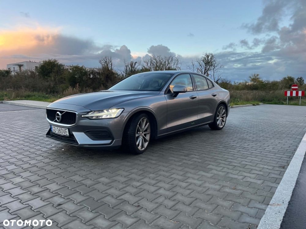 Volvo S60 T6 AWD Momentum Pro - 8