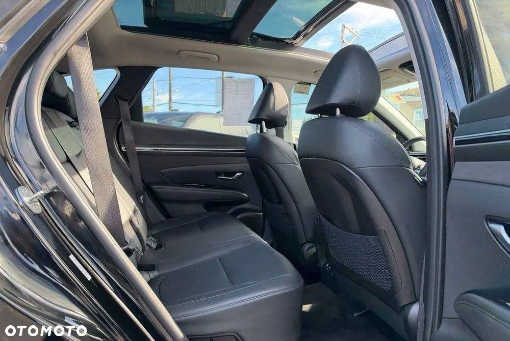 Hyundai Tucson - 10