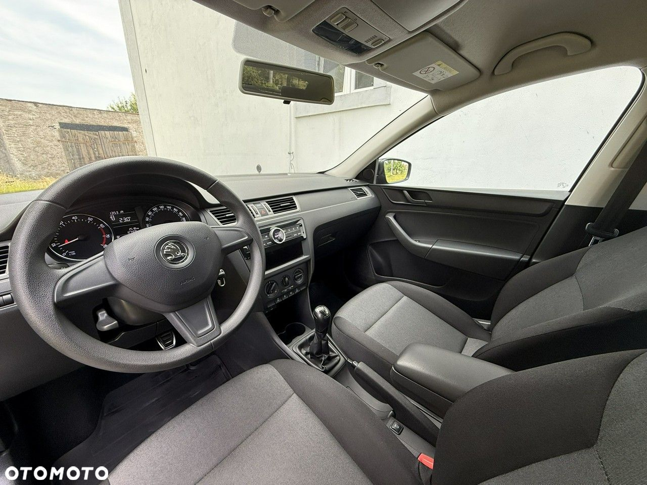 Skoda RAPID - 37
