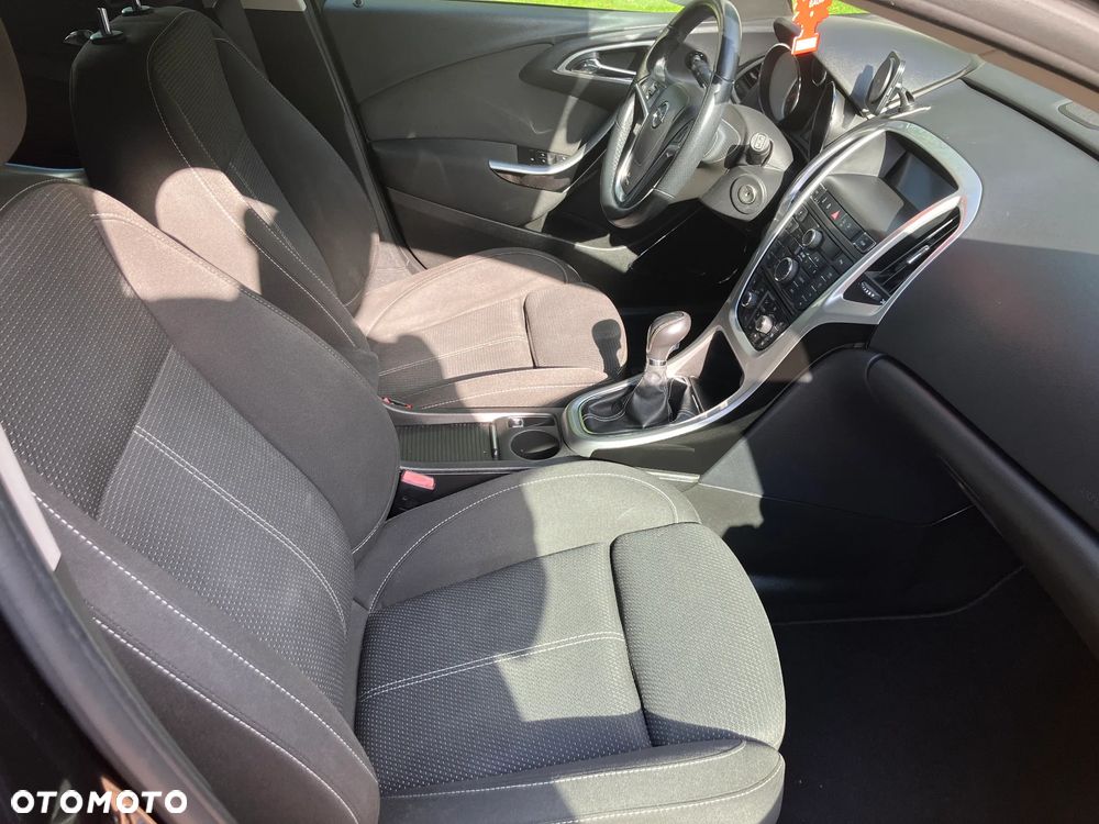 Opel Astra - 9