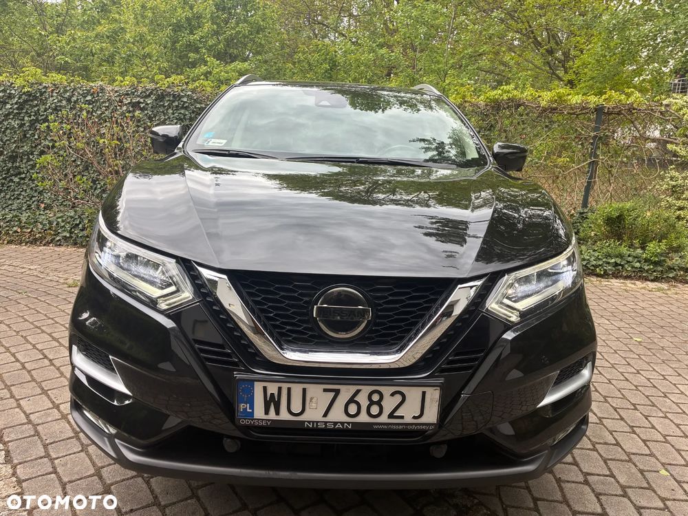 Nissan Qashqai 1.3 DIG-T Tekna DCT - 2