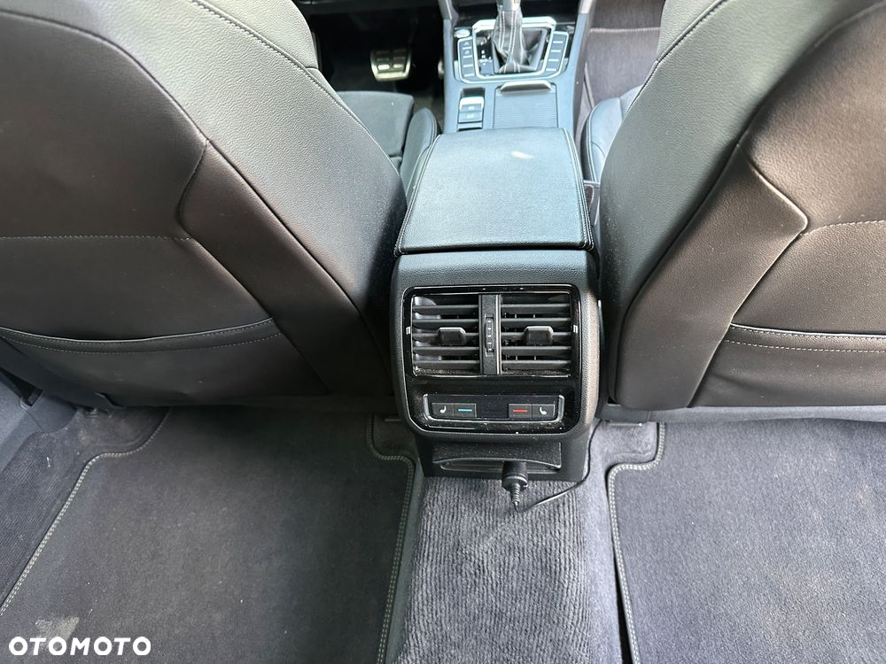 Volkswagen Arteon 2.0 TSI R-Line DSG - 23