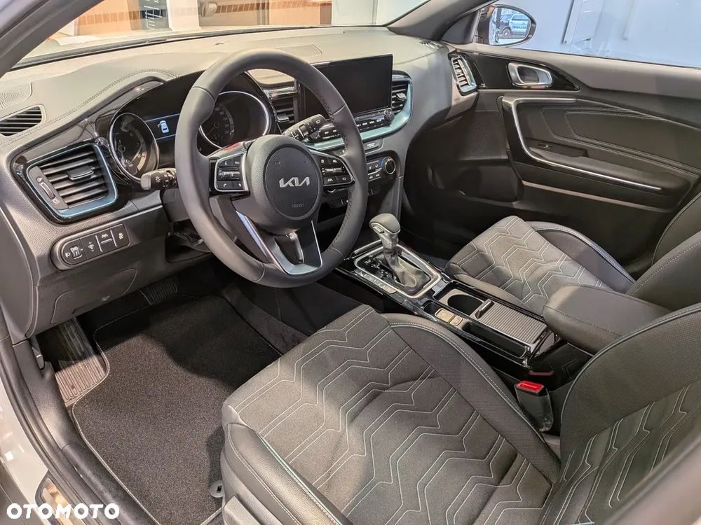 Kia XCeed - 5