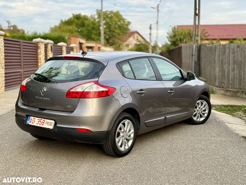 Renault Megane ENERGY dCi 110 Start & Stop Bose Edition - 14