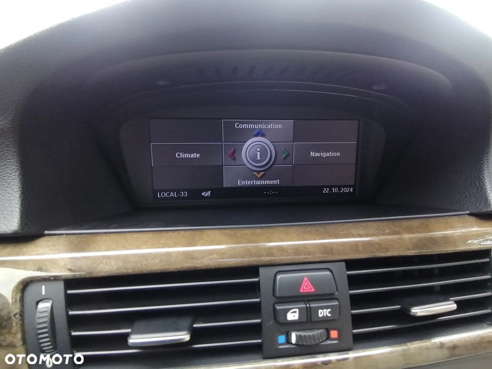 BMW Seria 3 320d Coupe - 36