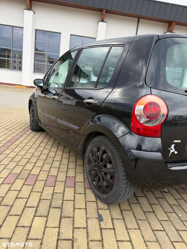 Renault Modus 1.6 16V Dynamique - 4