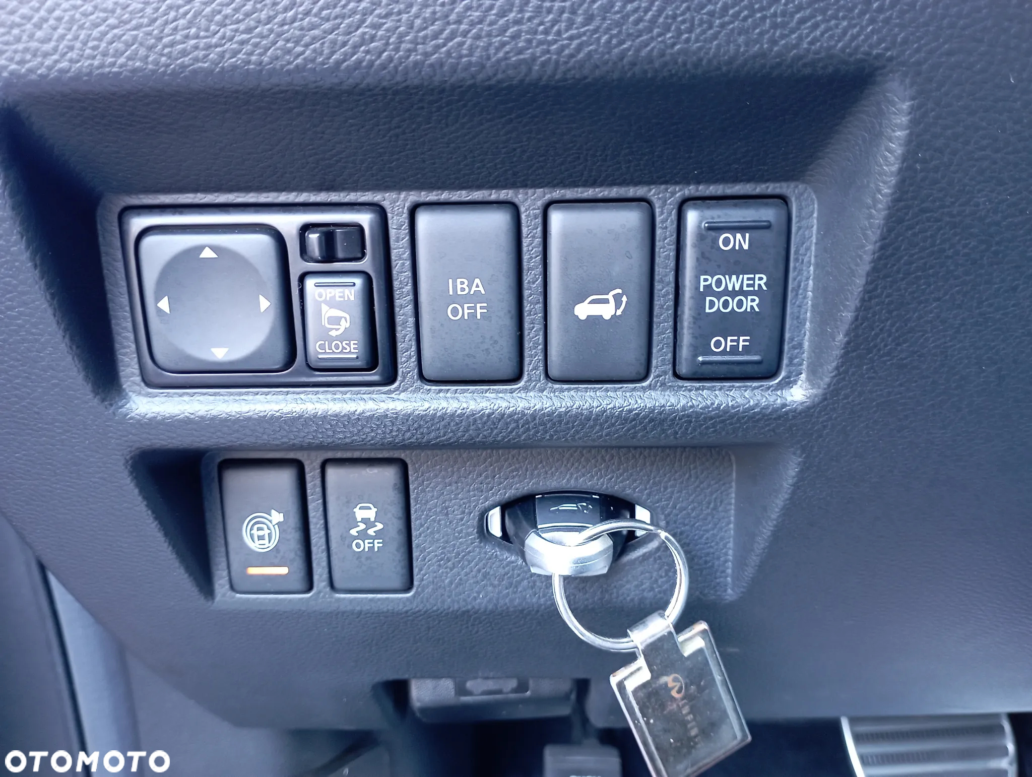 Infiniti Q70 3.0d S Premium - 21