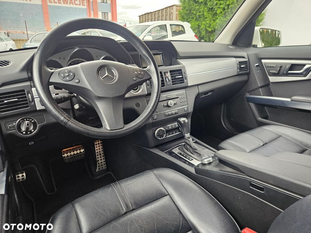 Mercedes-Benz GLK 280 4-Matic - 23
