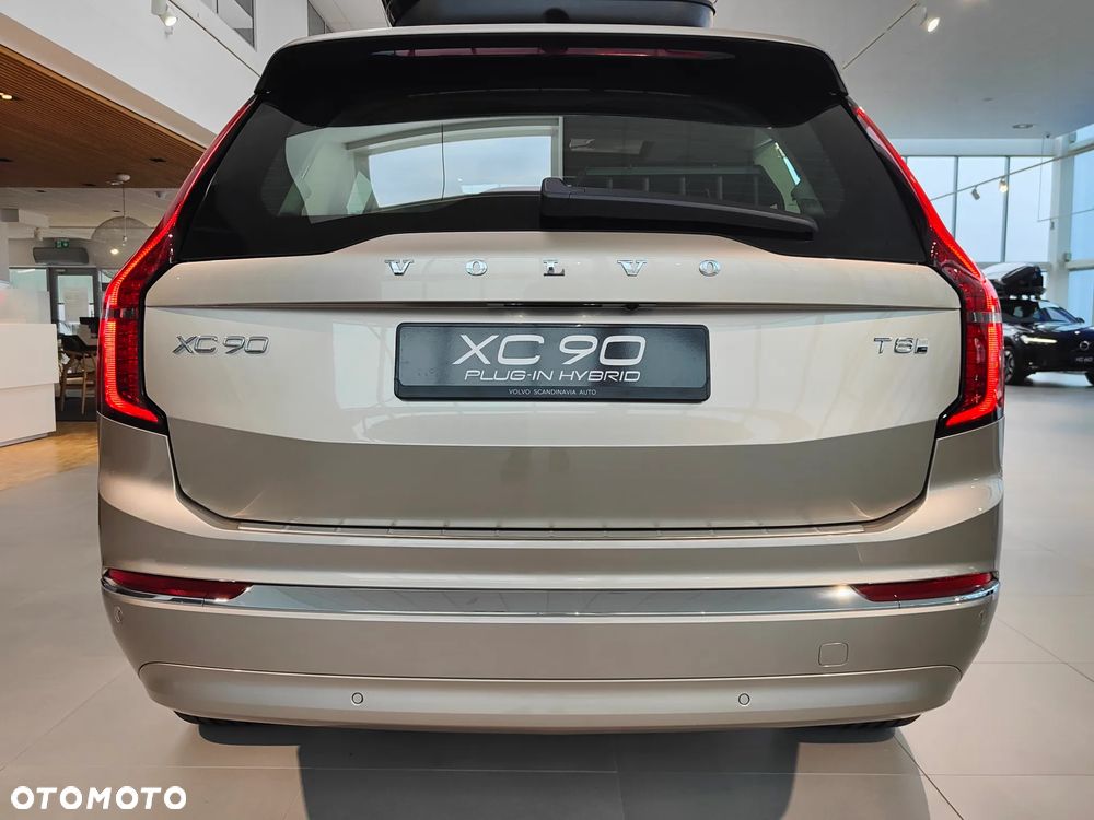 Volvo XC 90 T8 AWD Plug-In Hybrid Ultra Bright 7os - 4