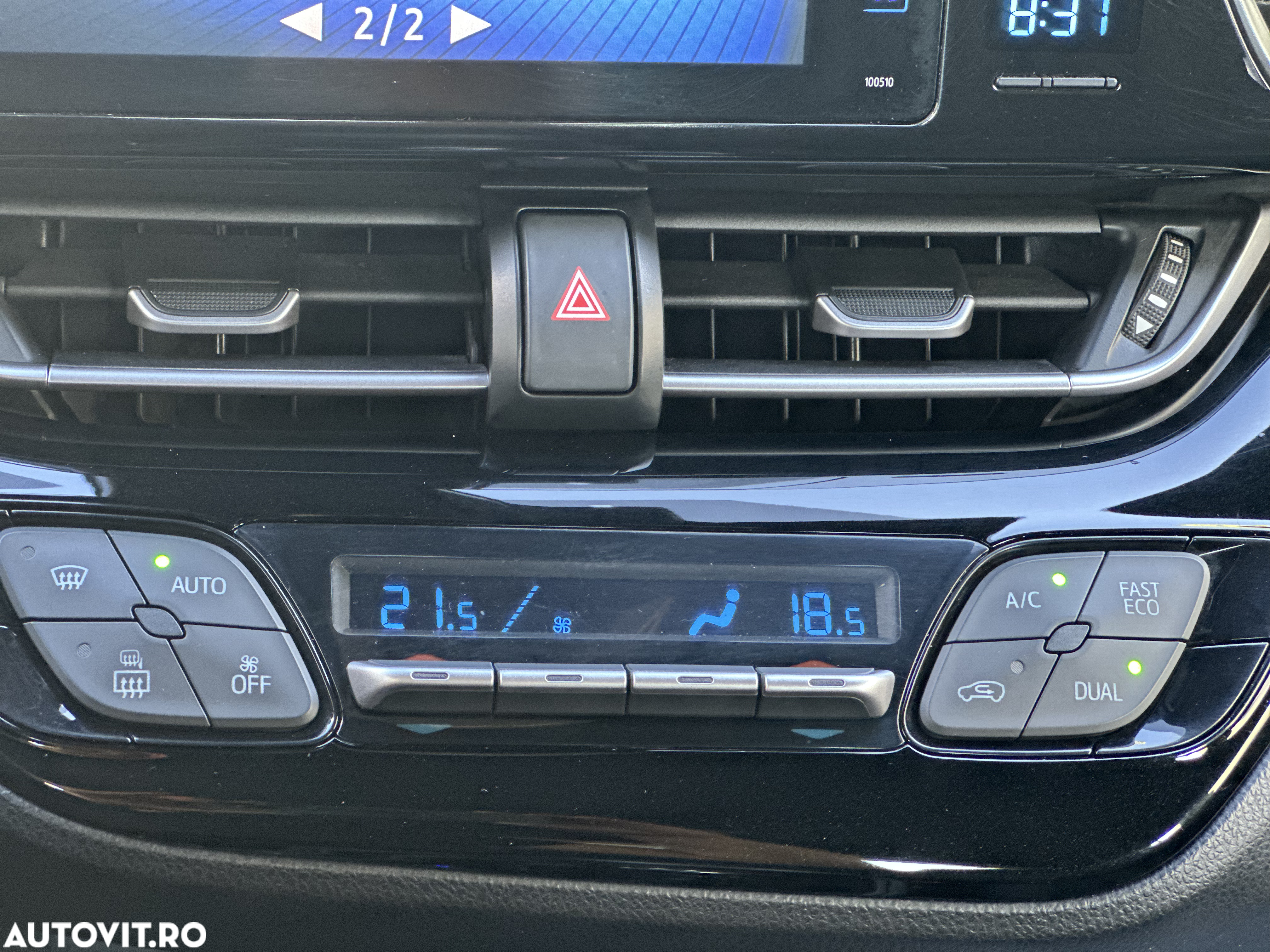 Toyota C-HR - 11