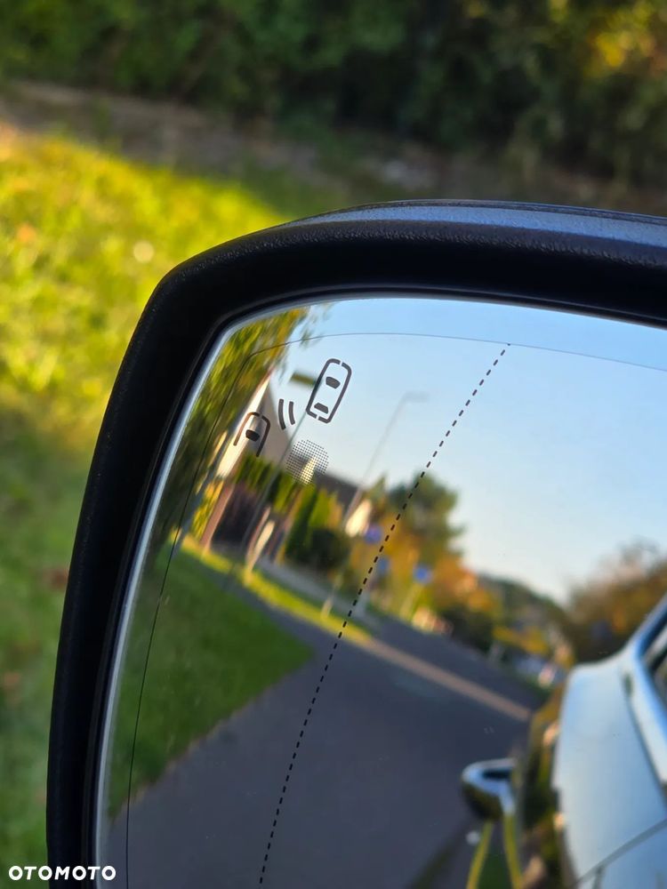 Ford S-Max 2.0 TDCi Titanium - 25