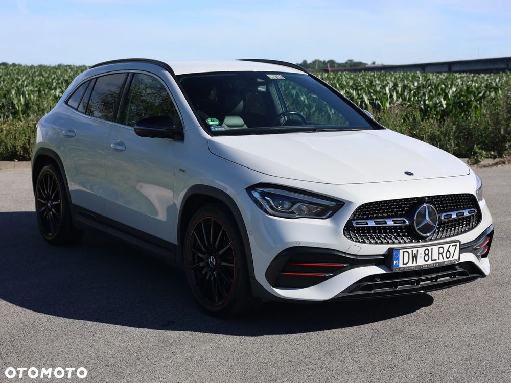 Mercedes-Benz GLA 200 Edition 1 - 4