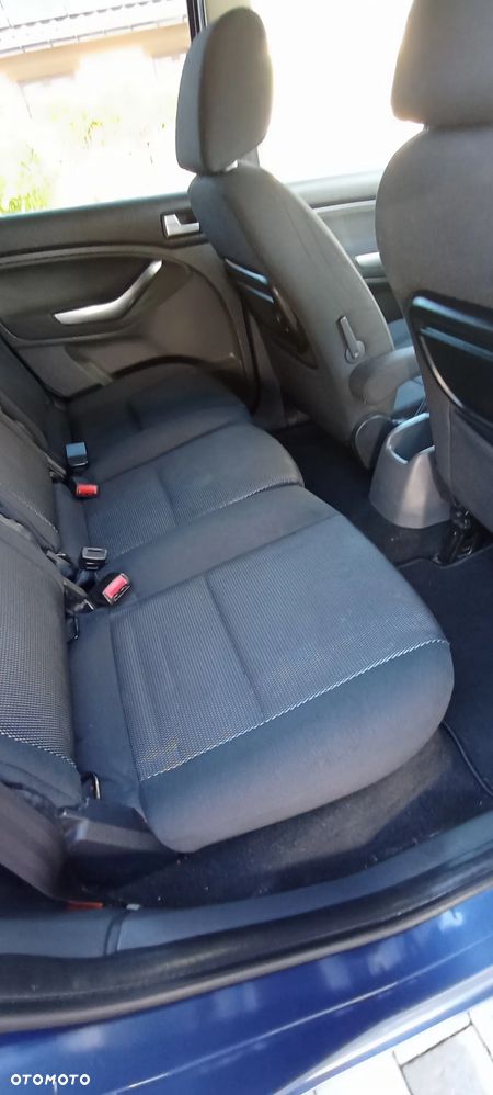 Ford Focus C-Max - 15