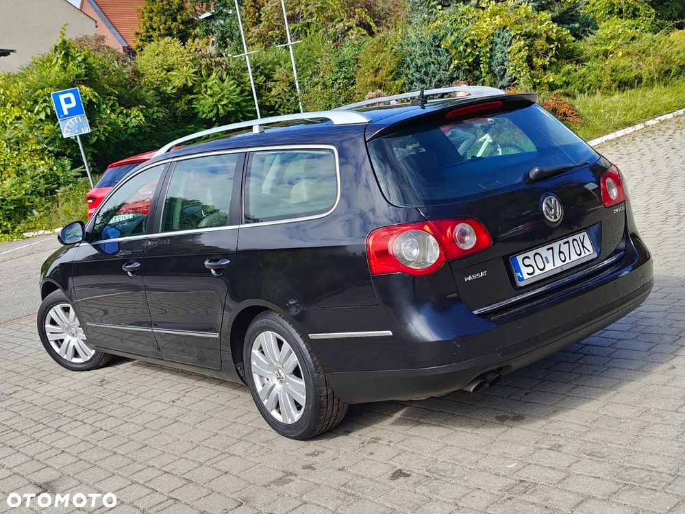 Volkswagen Passat 2.0 Blue TDI SCR Highline - 3