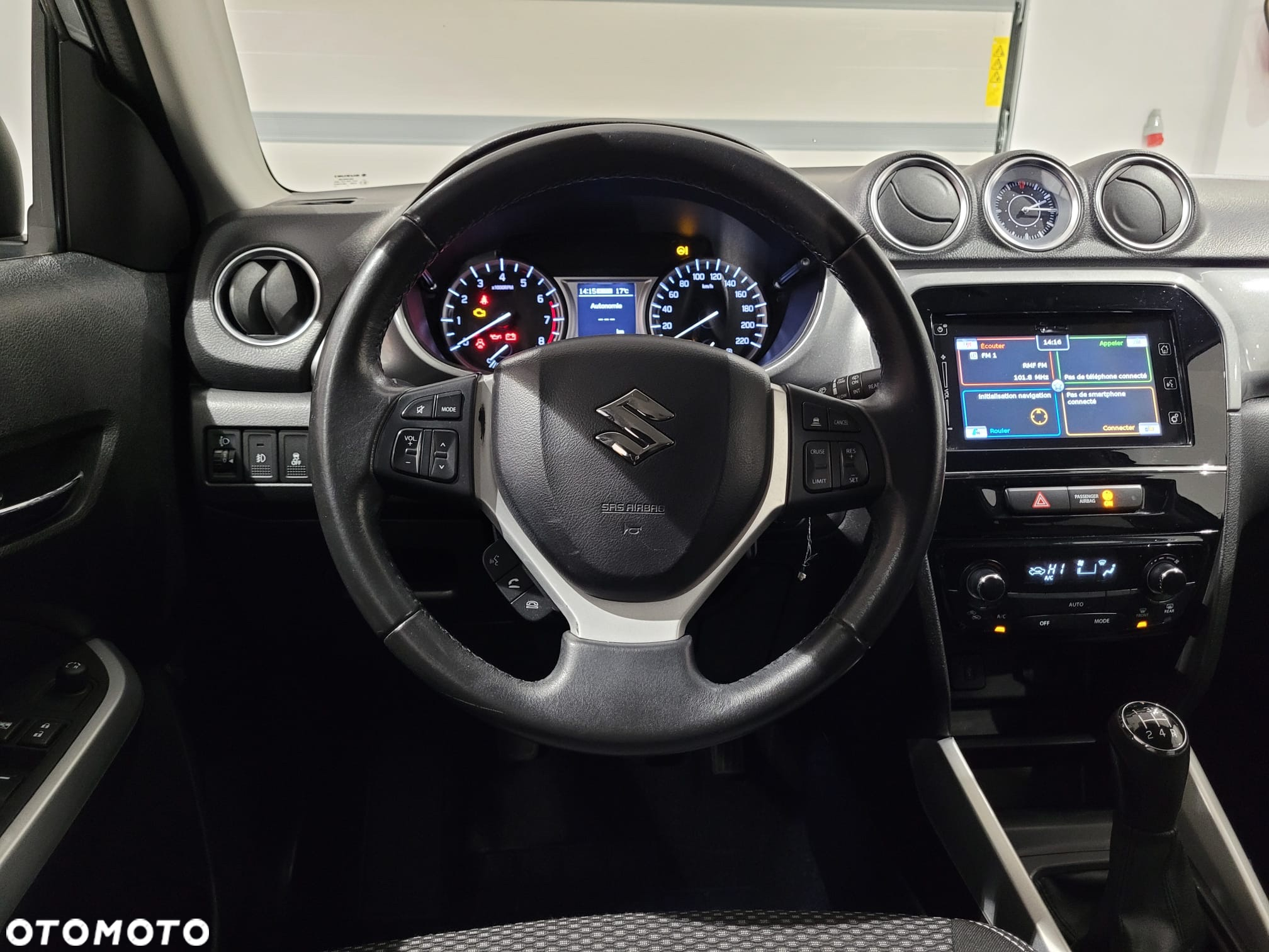 Suzuki Vitara 1.6 Comfort 4WD - 19