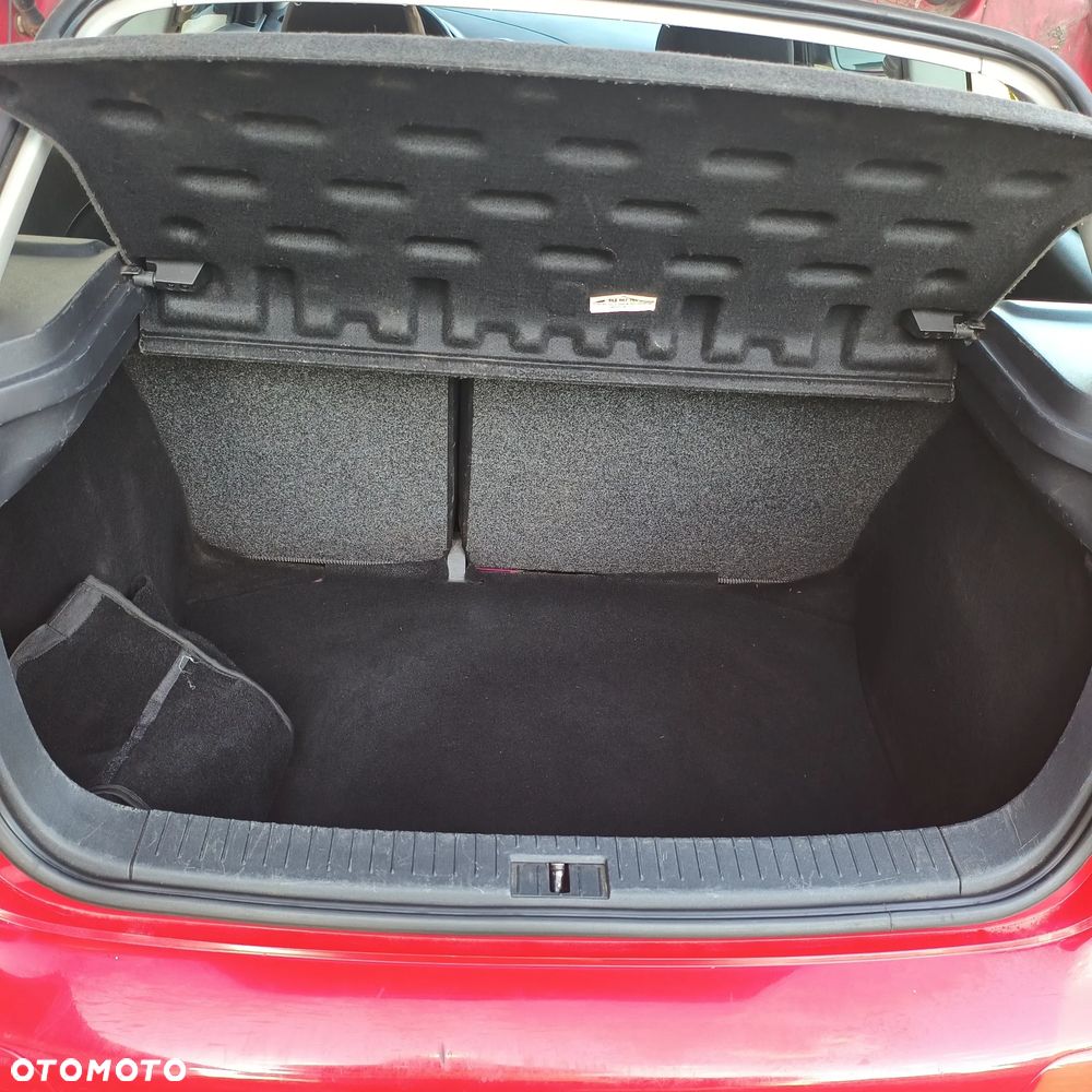 Seat Ibiza 1.4 16V Sport - 6