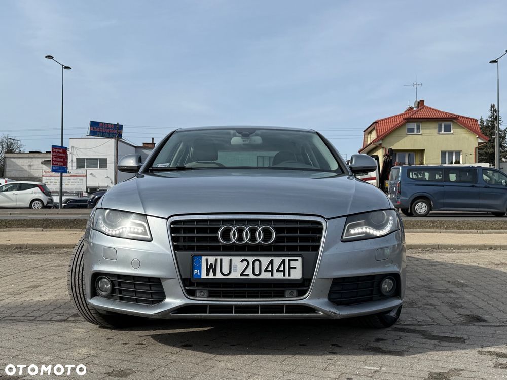 Audi A4 Limousine - 3