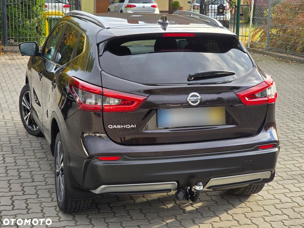 Nissan Qashqai 1.5 dCi TEKNA - 16