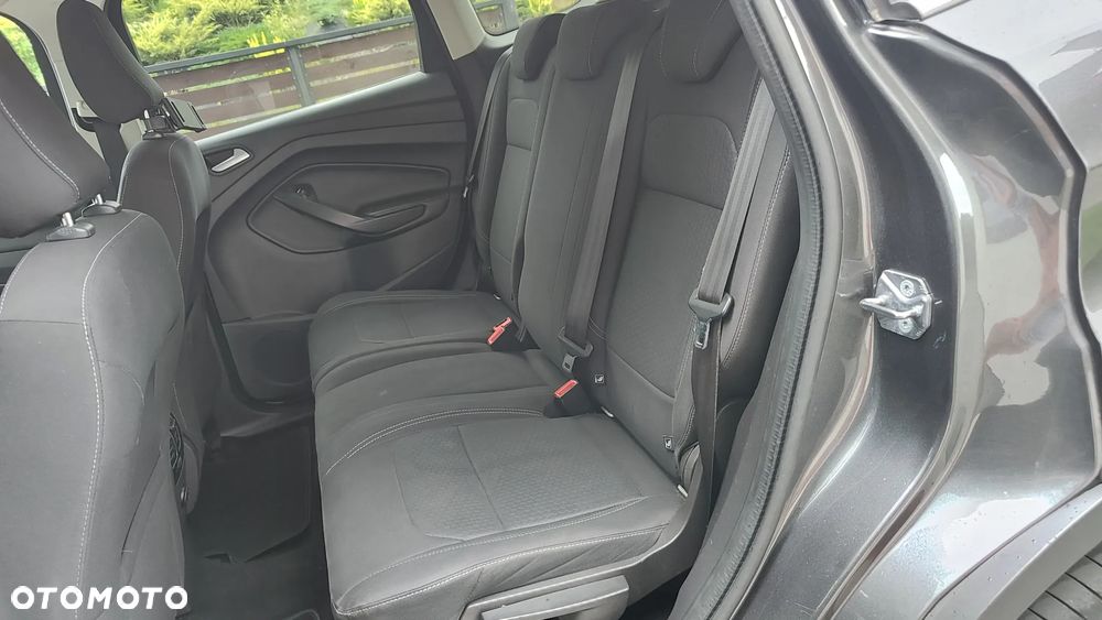 Ford Kuga 2.0 TDCi 4x4 Titanium - 19