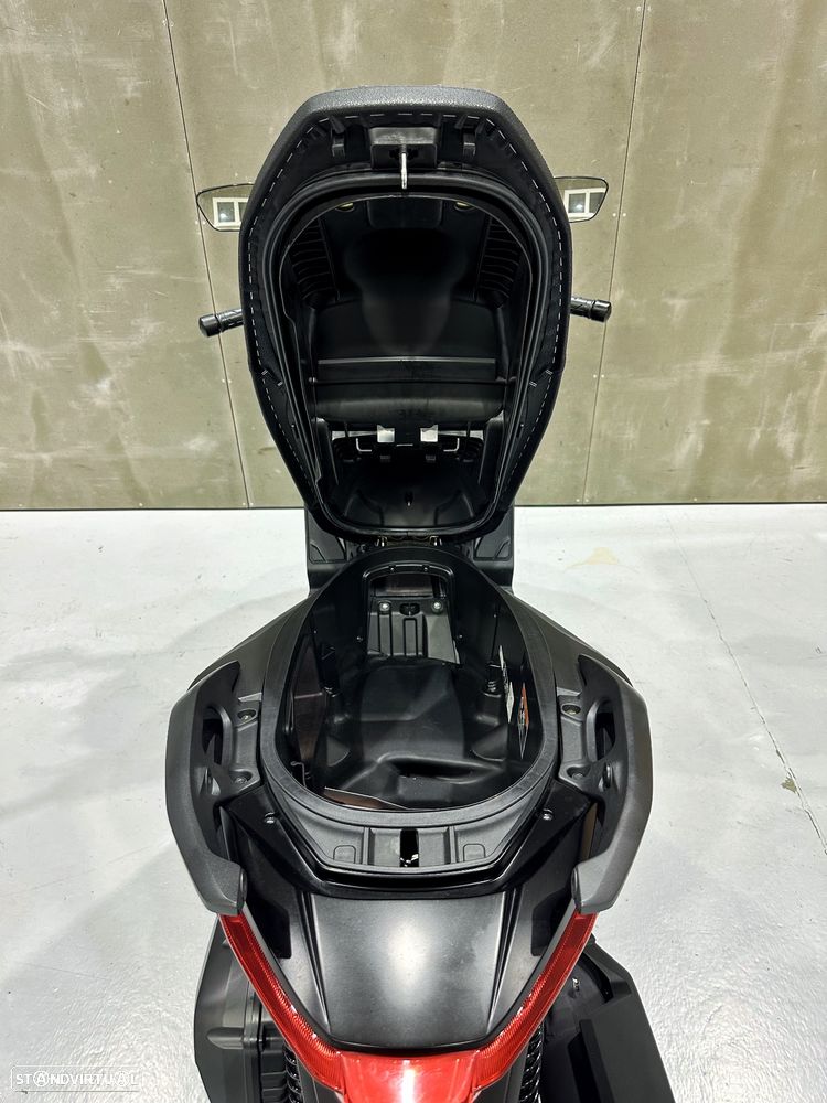 Honda Forza 125 - 11