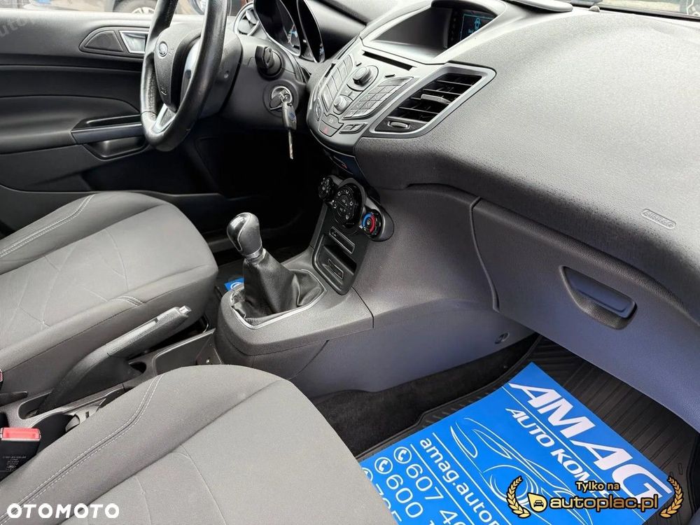 Ford Fiesta - 17