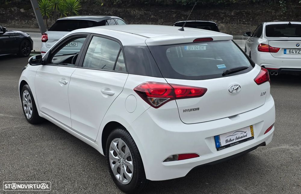 Hyundai i20 - 4