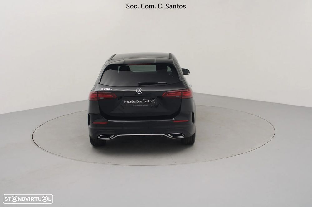 Mercedes-Benz B 250 - 6