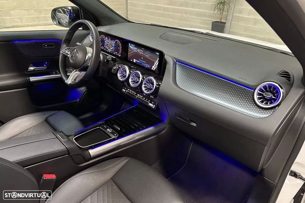 Mercedes-Benz GLA 250 e 8G-DCT Edition Progressive Line — fotografia 4