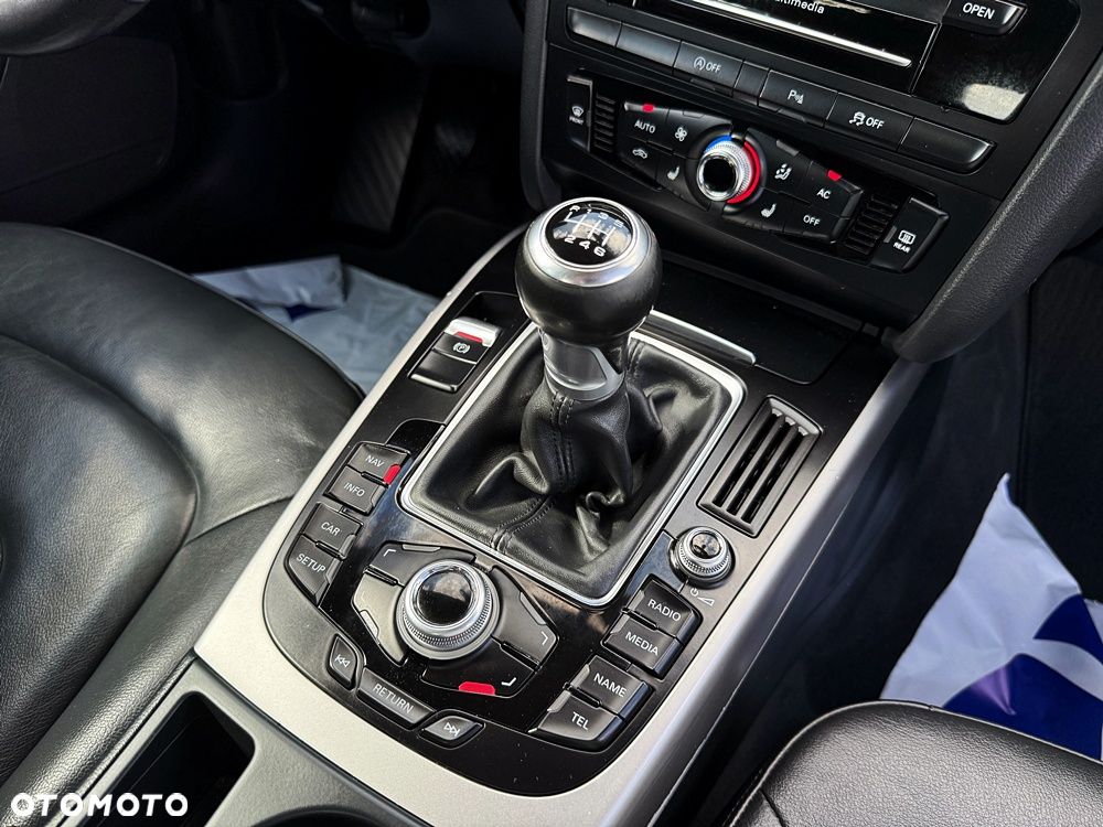 Audi A4 Limousine 2.0 TDI DPF Ambition - 33