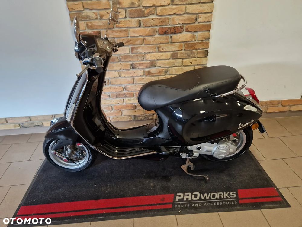 Vespa Primavera - 8
