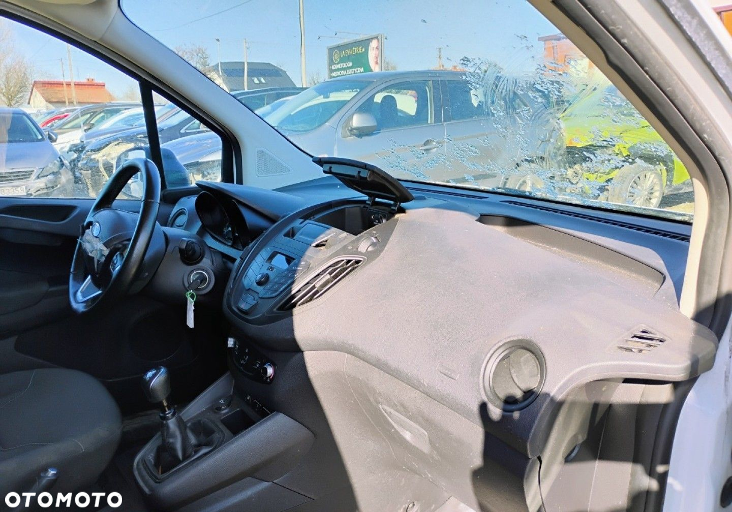 Ford TRANSIT COURIER - 8