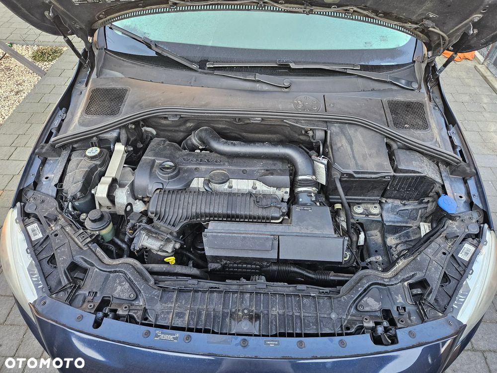 Volvo S60 2.5 T5 - 22