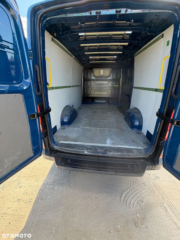Volkswagen Crafter - 16