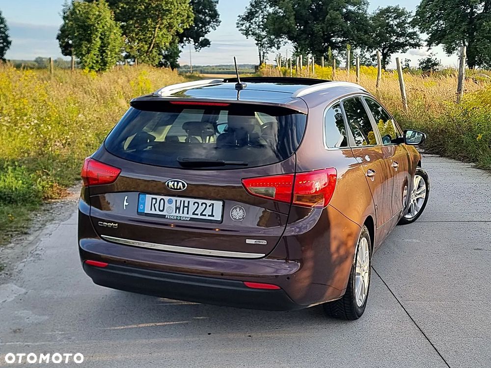 Kia Ceed 1.6 GDI Platinum Edition - 10
