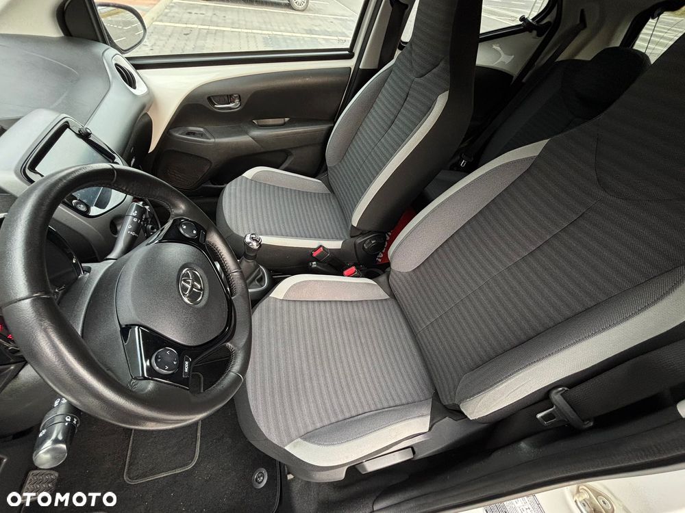 Toyota Aygo 1.0 VVT-i Black Edition - 17