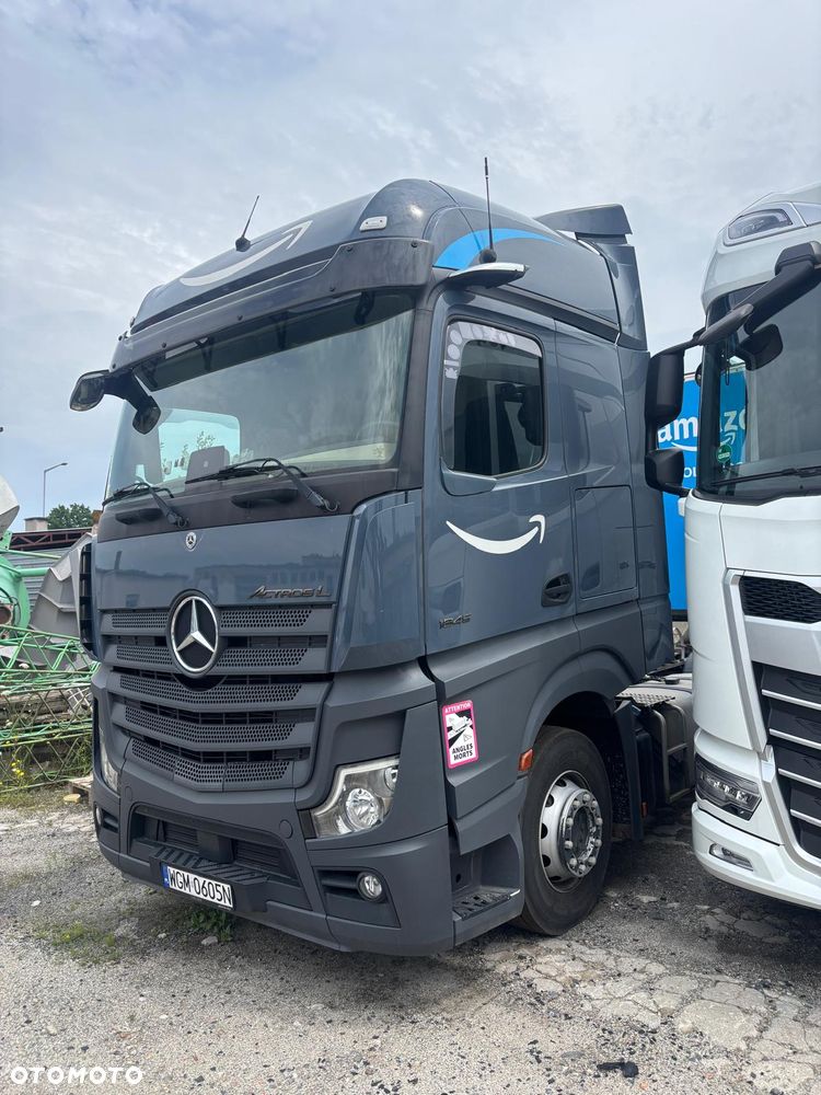 Mercedes-Benz Actros - 2
