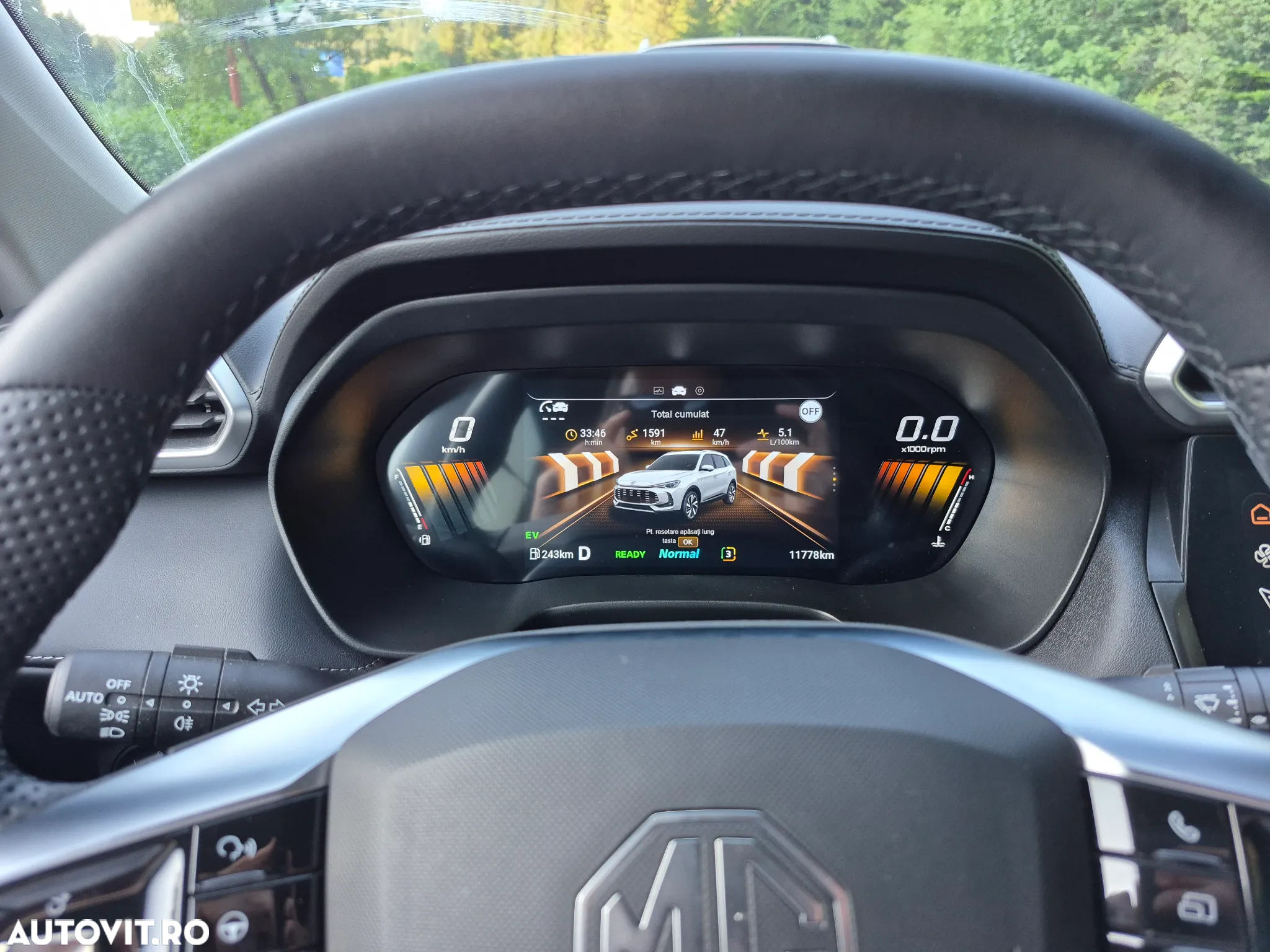 MG ZS HEV 1.5 GSI AT Exclusive - 10