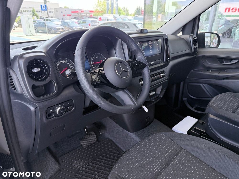 Mercedes-Benz Vito - 15